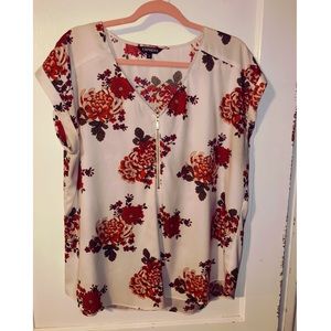 Express short sleeve zip blouse